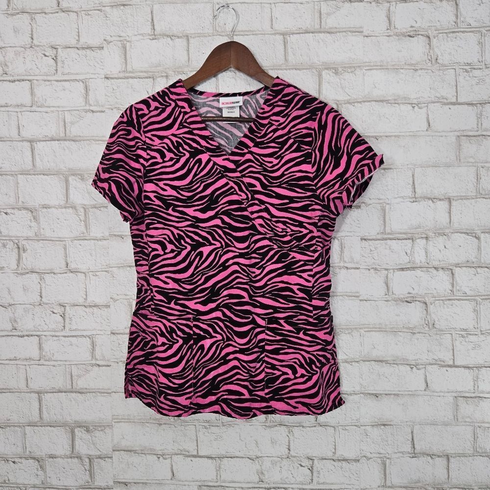 Scrub Star Printed Scrub Top
